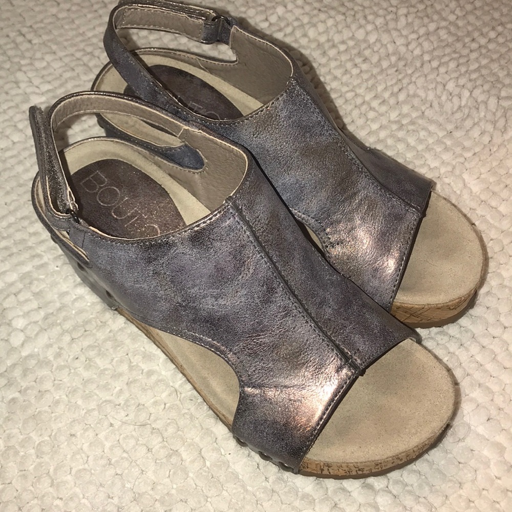 Size 7 Corkys